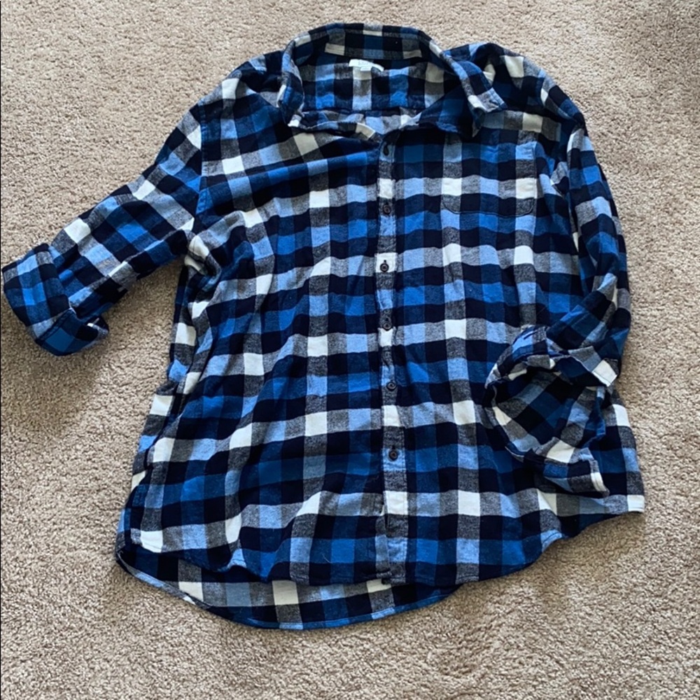 Croft and Barrow Men’s Plaid Button Up